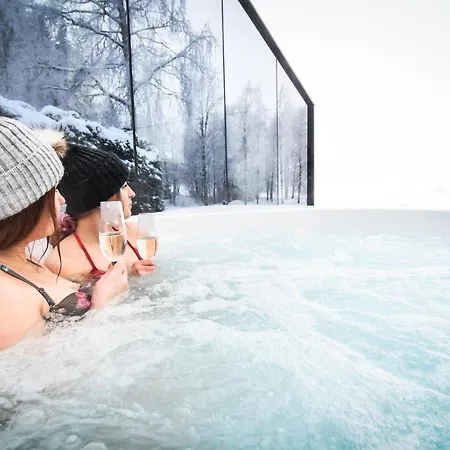 Arctic Lakeland Igloos Apartment Vuokatti