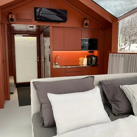 Arctic Lakeland Igloos Vuokatti